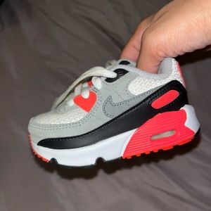 Toddler Nikes 5C